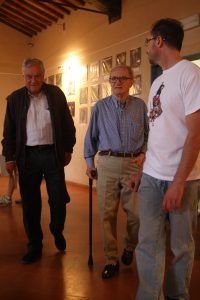 Sergio Toppi (centro) Marco Cannavò (destra)